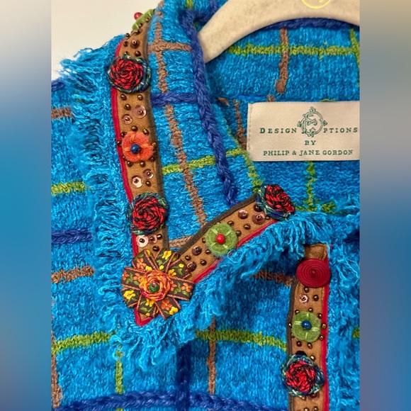 NEW Design Options by Philip and Jane Gordon Plaid Floral Button Cardigan Size M - Picture 4 of 11